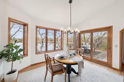 4621 Manor Dr, Eagan, MN 55123 photo 18
