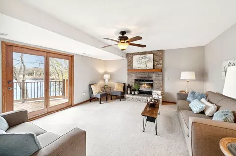 4621 Manor Dr, Eagan, MN 55123 photo 27