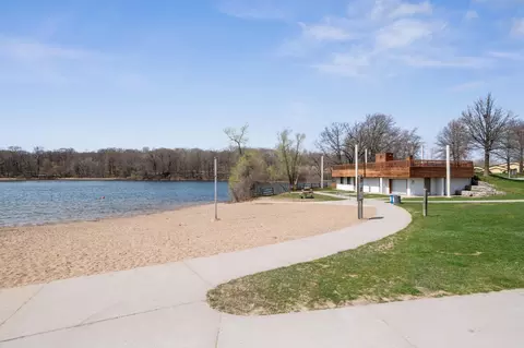 4621 Manor Dr, Eagan, MN 55123 photo 63