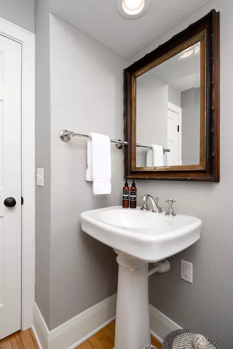 Bath - 112 3rd St, Excelsior, MN 55331 photo 1 of 5