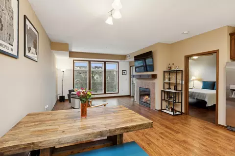 150 E Travelers Trl #310, Burnsville, MN 55337