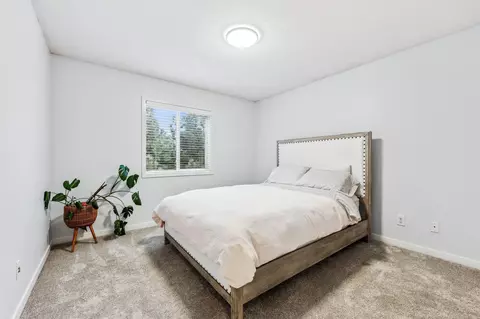 Bedroom - 3551 Lemieux Cir, Eagan, MN 55122 photo 5 of 5