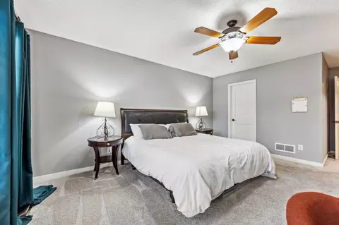 Bedroom - 3551 Lemieux Cir, Eagan, MN 55122 photo 3 of 5