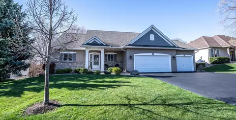 6245 Bolland Trl, Inver Grove Heights, MN 55076
