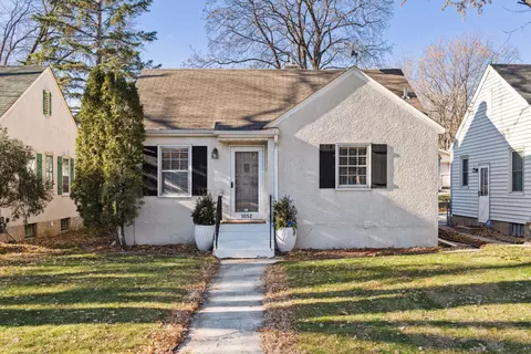 3052 Georgia Ave S, Saint Louis Park, MN 55426