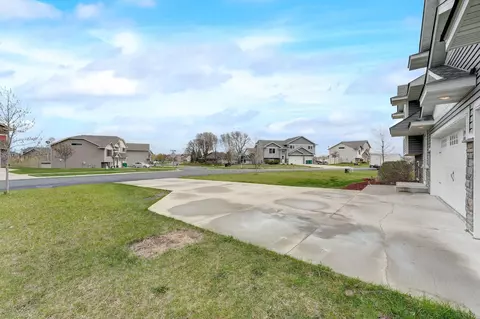 1691 Hidden Trl, Mayer, MN 55360 photo 38