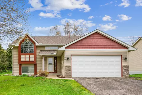 204 Arnica Dr, Watertown, MN 55388