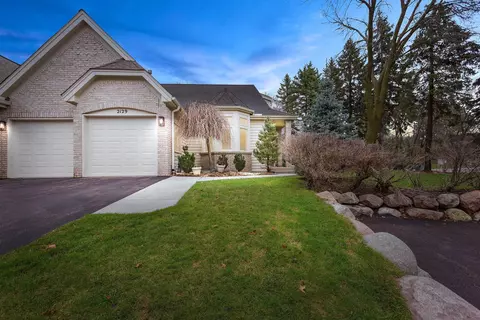 2129 Sherwood Ln, Minnetonka, MN 55305