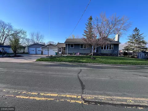 144 Elm St E, Norwood Young America, MN 55368