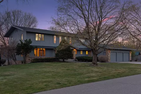 6415 Stauder Cir, Edina, MN 55436