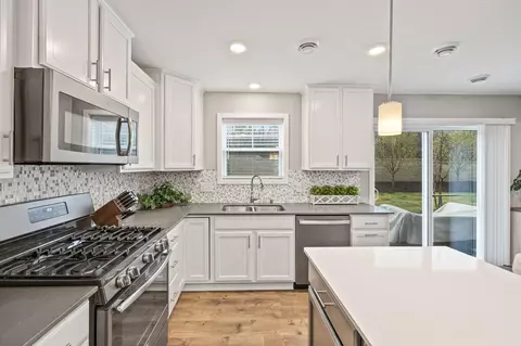 14020 102nd Pl N, Maple Grove, MN 55369