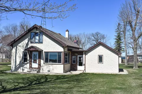 2004 Lake St E, Osakis, MN 56360 photo 2