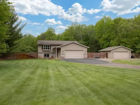 16404 Taconite St NE, Ham Lake, MN 55304