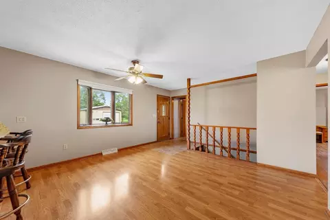 5433 Elkton Trl, Faribault, MN 55021 photo 17