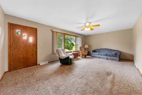 5433 Elkton Trl, Faribault, MN 55021 photo 27
