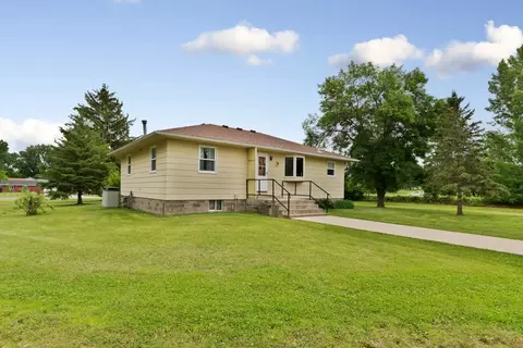5433 Elkton Trl, Faribault, MN 55021 photo 5