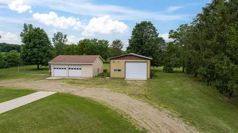 5433 Elkton Trl, Faribault, MN 55021 photo 8