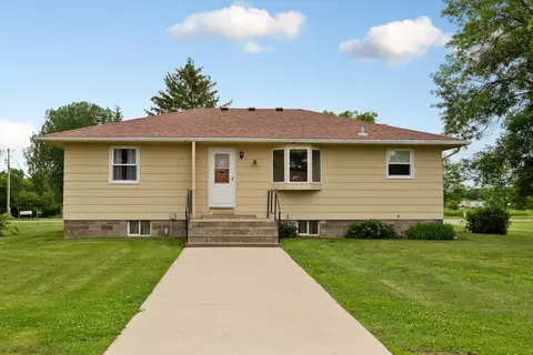 5433 Elkton Trl, Faribault, MN 55021 photo 6