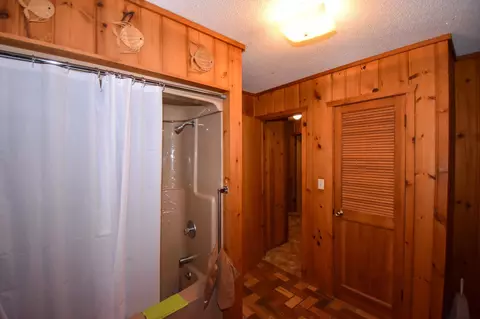 Bath - 749 29th Ave NW, Backus, MN 56435 photo 1 of 3