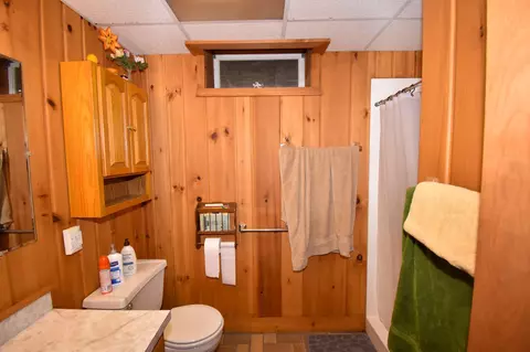 Bath - 749 29th Ave NW, Backus, MN 56435 photo 3 of 3