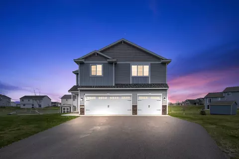 1025 Mitchell Ave, Clearwater, MN 55320