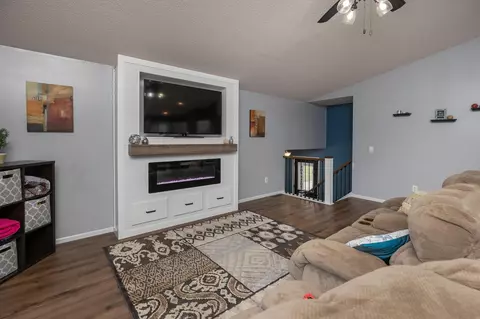 Living - 215 Red School Ln, Kellogg, MN 55945 photo 2 of 7