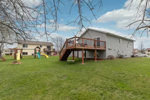 Exterior - 215 Red School Ln, Kellogg, MN 55945 photo 7 of 8
