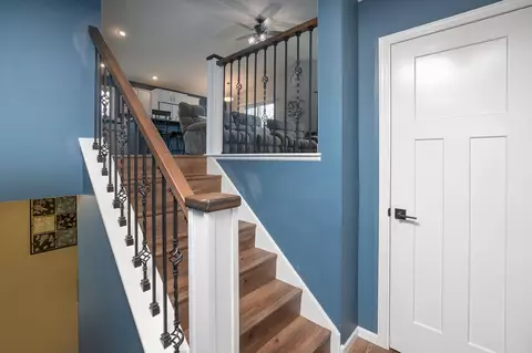 Entry Way - 215 Red School Ln, Kellogg, MN 55945 photo 2 of 2