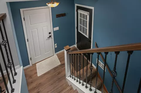 Entry Way - 215 Red School Ln, Kellogg, MN 55945 photo 1 of 2