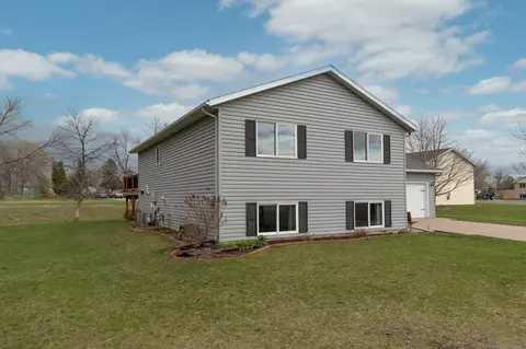 Exterior - 215 Red School Ln, Kellogg, MN 55945 photo 2 of 8