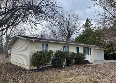 203 N Borud St, Winger, MN 56592