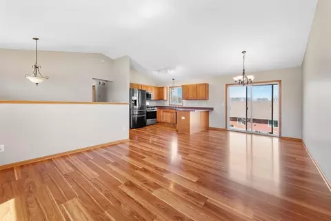 1806 13th St NW, Faribault, MN 55021 photo 3