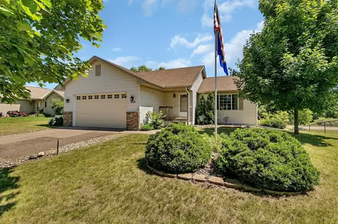 8838 Troy Marquette Dr, Monticello, MN 55362
