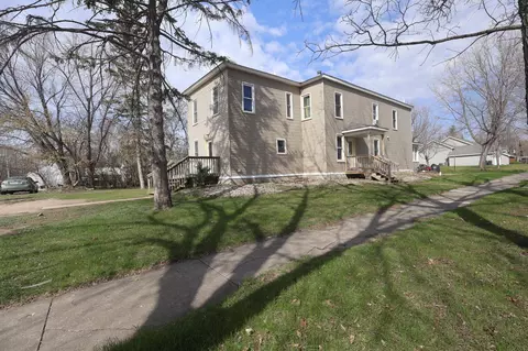 Exterior - 301 W 8th St, Morris, MN 56267 photo 2 of 7