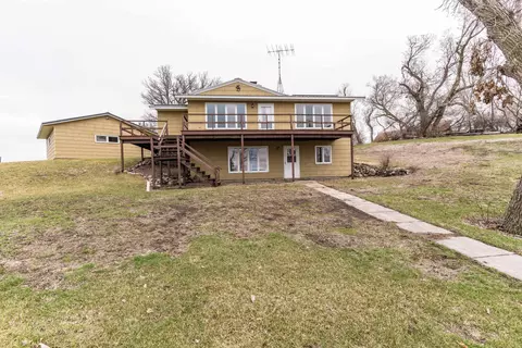 21107 Oakdale Rd, Underwood, MN 56586