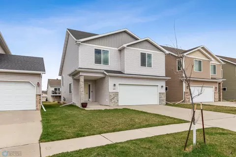 6291 56th Ave S, Fargo, ND 58104