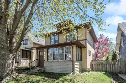 1008 3rd St E, Saint Paul, MN 55106