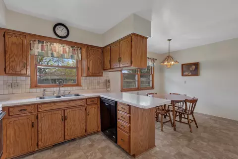 832 25th Ave N, Saint Cloud, MN 56303 photo 6