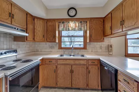 832 25th Ave N, Saint Cloud, MN 56303 photo 5