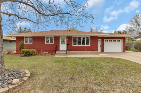 832 25th Ave N, Saint Cloud, MN 56303
