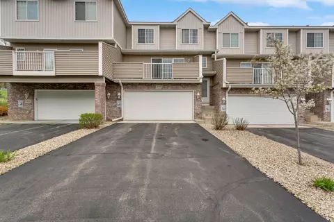 2838 Brockman Ct, Northfield, MN 55057