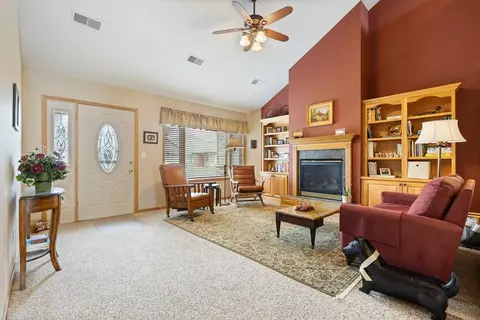 1654 Thunderbird Rd, Marshall, MN 56258 photo 8