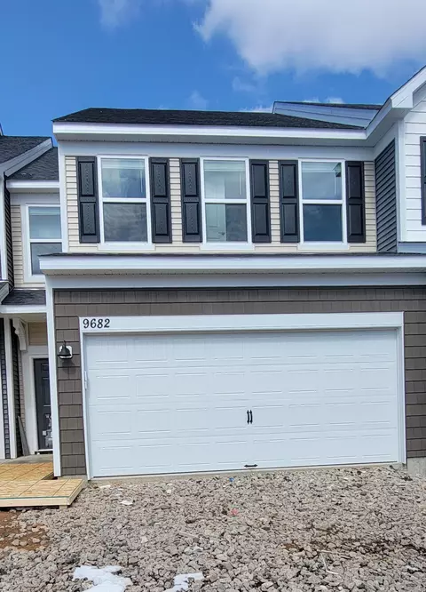 9682 4th St N, Lake Elmo, MN 55042