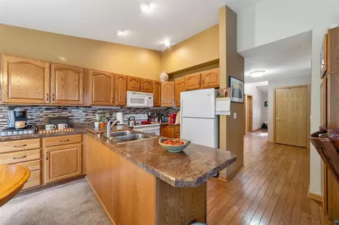1601 Lavaque Rd, Proctor, MN 55810 photo 4