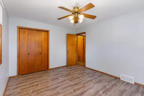 Bedroom - 4253 Limestone Dr, Eagan, MN 55122 photo 2 of 2