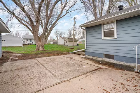 Exterior - 4253 Limestone Dr, Eagan, MN 55122 photo 3 of 3