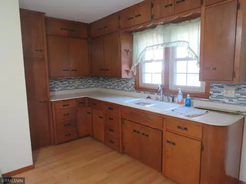1420 14th St E, Glencoe, MN 55336 photo 11