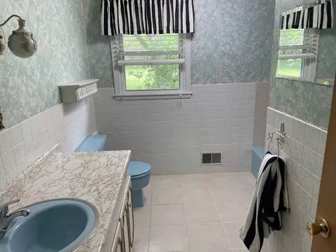 2648 Geranium Ave E, Maplewood, MN 55119 photo 34