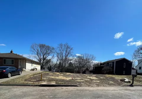 1221 9th Ave S, South Saint Paul, MN 55075