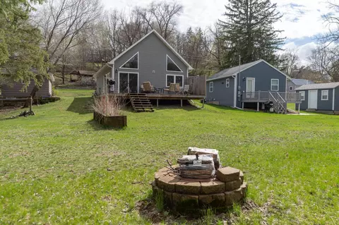 408 Dupont St, Lanesboro, MN 55949